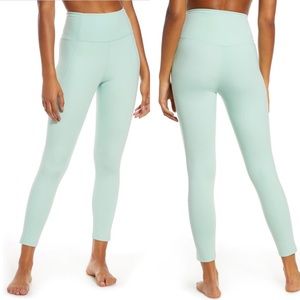 Girlfriend Collective Foam 7/8 Compressive Legging